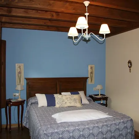 Landhuis Rural La Llastra *